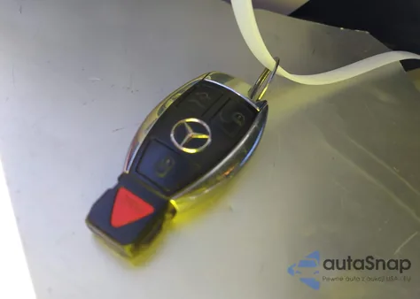 2015 Mercedes-Benz Cla 250 из США, поврежденный, VIN WDDSJ4EB4FN247403